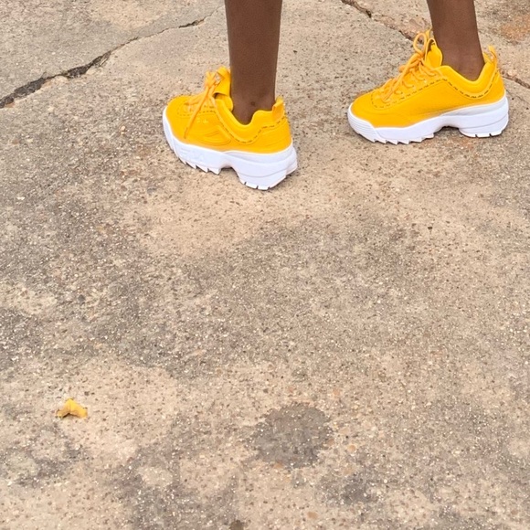 Filas - Picture 2 of 3